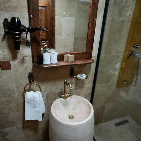 Cevizli Üçhisar